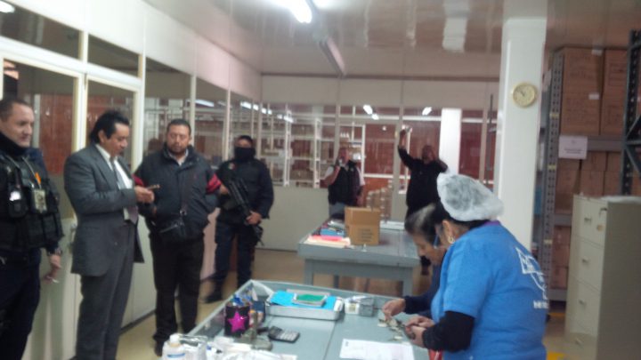 DETIENE PGJE A UN HOMBRE ACUSADO EN CUATRO CASOS DE FRAUDE