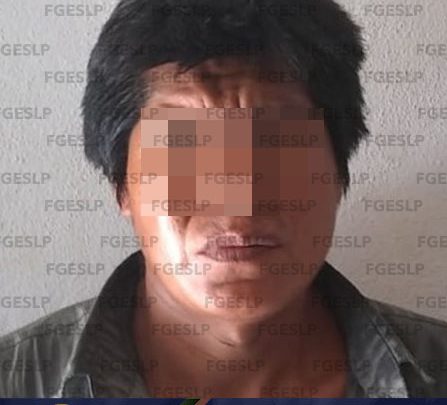 DETIENE FISCALÍA A HOMBRE POR PROBABLE HOMICIDIO DE SU PADRE EN TAMPAMOLÓN