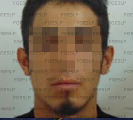 POLICÍA DE LA FISCALÍA DETIENE A HOMBRE CON AUTOMÓVIL ROBADO