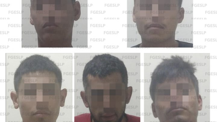 AUTORIDADES CAPTURAN A 5 HOMBRES Y ASEGURAN ARMAMENTO Y EQUIPO TÁCTICO