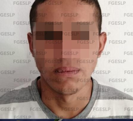 FISCALÍA DETIENE A JOVEN POR PRESUNTA VIOLACIÓN DE SU HERMANA EN AQUISMÓN