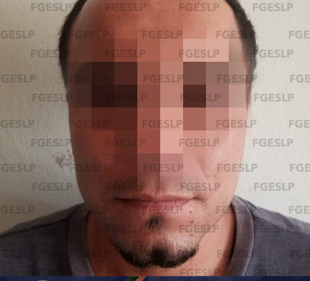 EN MATEHUALA FGE DETIENE A UN HOMBRE POR PRESUNTO ROBO CALIFICADO