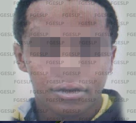 FISCALÍA CAPTURÓ A HOMBRE POR PRESUNTO ROBO CON VIOLENCIA DE UN VEHÍCULO EN SLP