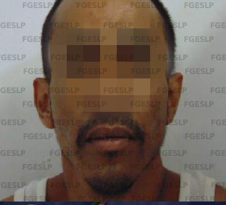 POLICÍAS DE FGE DETIENEN A HOMBRE SEÑALADO DE ROBO A TIENDA DE CONVENIENCIA