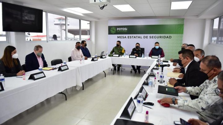 FISCALÍA IMPLEMENTA INTENSA BÚSQUEDA PARA DAR CON LOS RESPONSABLES DEL TRIPLE HOMICIDIO EN SALINAS, S.L.P.