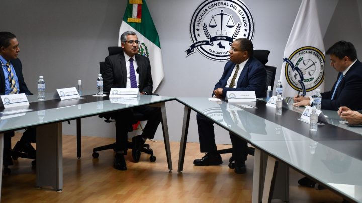 ESTRECHAN LAZOS DE COLABORACIÓN FGE DE SLP Y CONSULADO AMERICANO