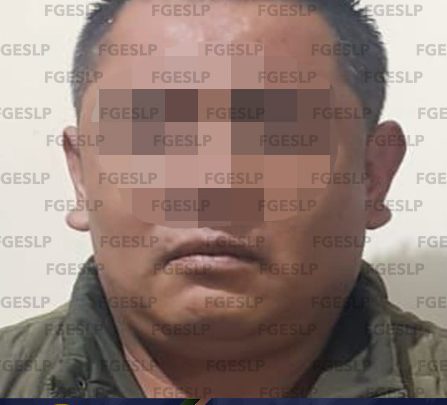 DETIENEN A INDIVIDUO POR EL PROBABLE ROBO DE 107 CELULARES