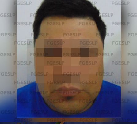 TRAS ROBO A TIENDA DE CONVENIENCIA HOMBRE FUE DETENIDO EN SLP