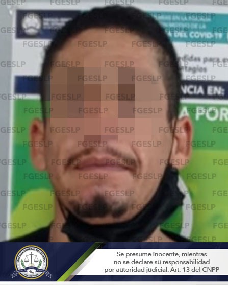 DETIENEN A INDIVIDUO POR PRESUNTO ROBO A UNA TIENDA DE ROPA EN SLP DETIENEN A INDIVIDUO POR PRESUNTO ROBO A UNA TIENDA DE ROPA EN SLP
