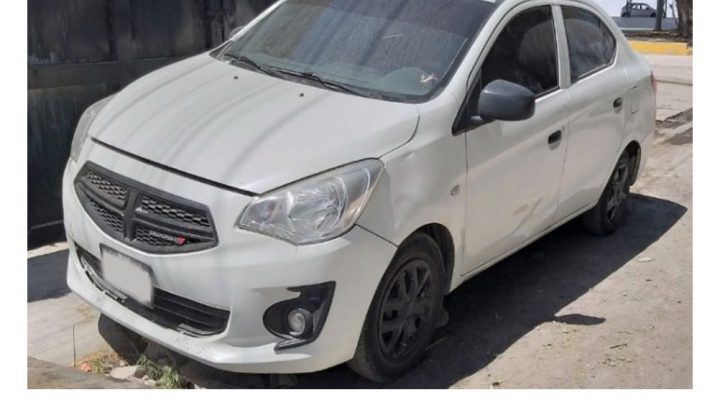 RECUPERAN UN CARRO ROBADO EN LA COLONIA NUEVO TESTAMENTO DE SGS