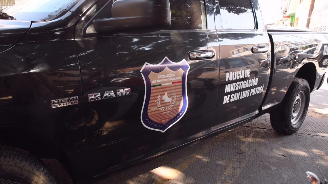 PDI ASEGURA UN VEHÍCULO ROBADO Y OTRO CON IRREGULARIDADES EN SLP PDI ASEGURA UN VEHÍCULO ROBADO Y OTRO CON IRREGULARIDADES EN SLP