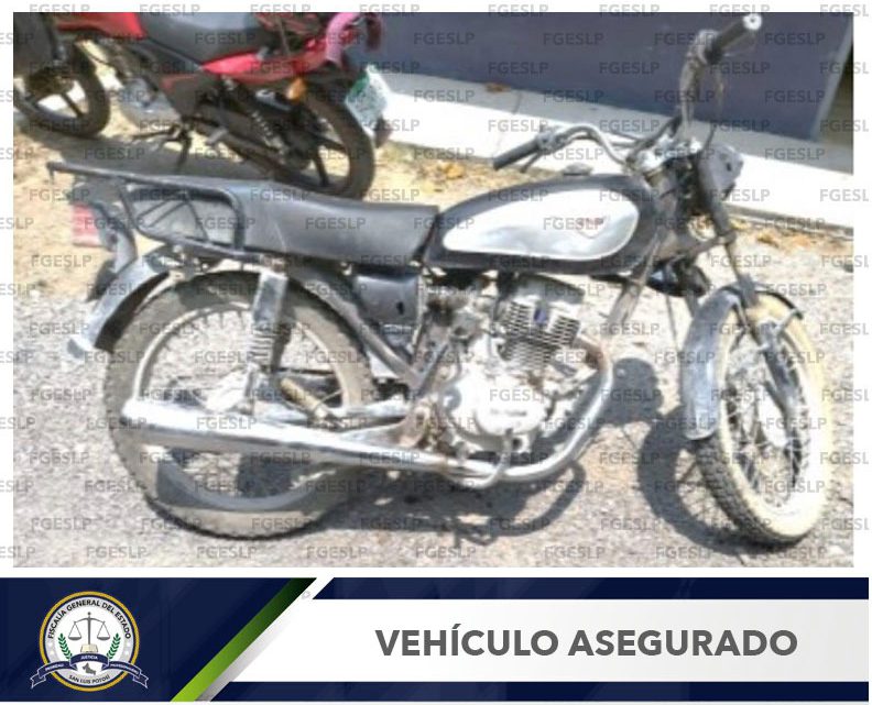 DOS MOTOCICLETAS ROBADAS Y UN AUTÓMOVIL FUERON ASEGURADOS POR LA FISCALÍA DOS MOTOCICLETAS ROBADAS Y UN AUTÓMOVIL FUERON ASEGURADOS POR LA FISCALÍA