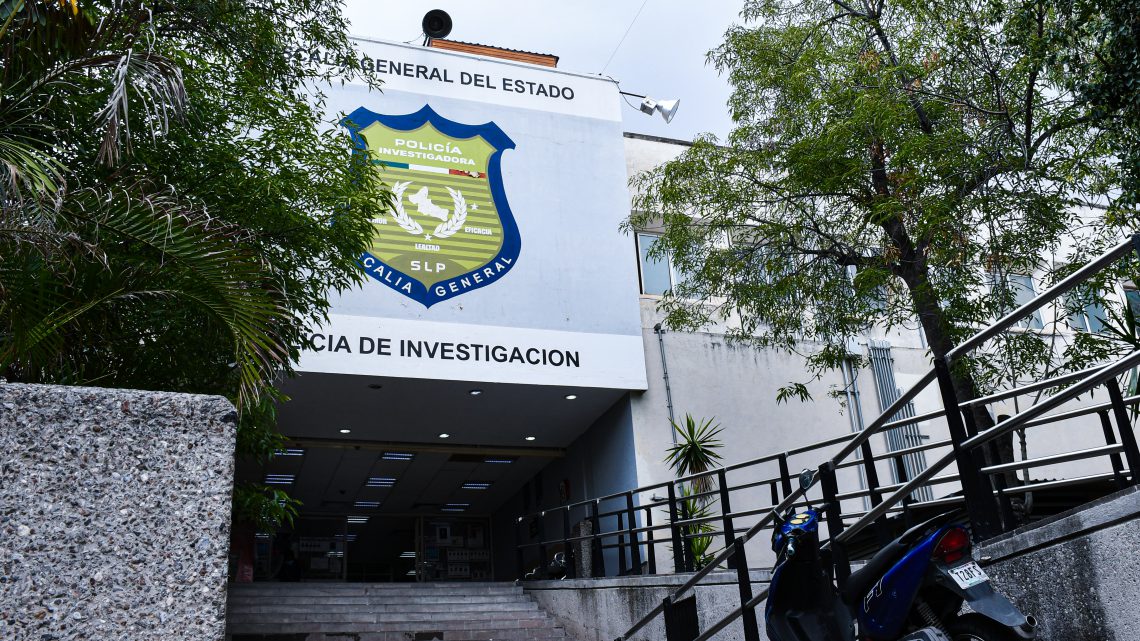 FISCALÍA POTOSINA RECUPERA VEHÍCULOS ROBADOS EN ESTADOS VECINOS FISCALÍA POTOSINA RECUPERA VEHÍCULOS ROBADOS EN ESTADOS VECINOS
