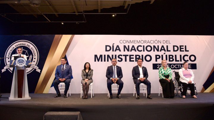 EMPATÍA CON VÍCTIMAS Y RESPETO A IMPUTADOS, PLANTEA FISCAL GENERAL EN CONMEMORACIÓN DEL DÍA NACIONAL DEL MP