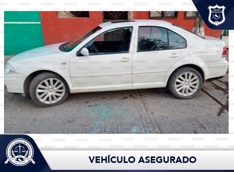 POLICÍA DE INVESTIGACIÓN LOCALIZA EN SGS UN AUTO ROBADO POLICÍA DE INVESTIGACIÓN LOCALIZA EN SGS UN AUTO ROBADO