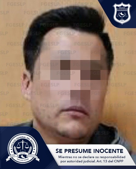 POR ROBO A UNA TIENDA DE CONVENIENCIA DE SLP, FGE APREHENDE A UN HOMBRE POR ROBO A UNA TIENDA DE CONVENIENCIA DE SLP, FGE APREHENDE A UN HOMBRE