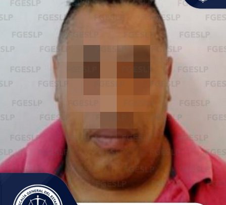 CAMIONERO FUE DETENIDO POR FGE, SEÑALADO DE ATROPELLAR A UN HOMBRE EN SLP