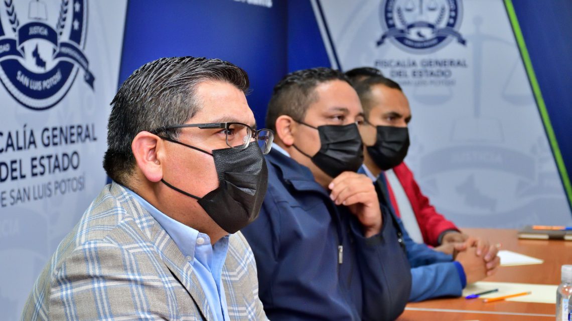 COMPARTE FGE DE SLP MODELO DE TRABAJO CON HOMÓLOGOS DE ZACATECAS COMPARTE FGE DE SLP MODELO DE TRABAJO CON HOMÓLOGOS DE ZACATECAS