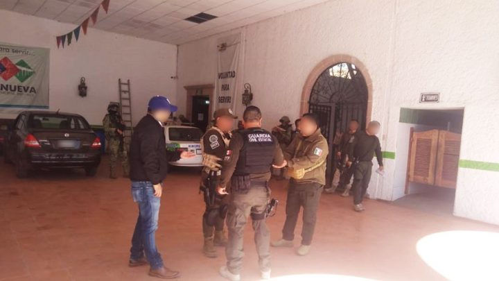 FGE Y GCE DETUVIERON AL DIRECTOR Y A CINCO POLICÍAS DE TIERRANUEVA POR USURPACIÓN DE FUNCIONES