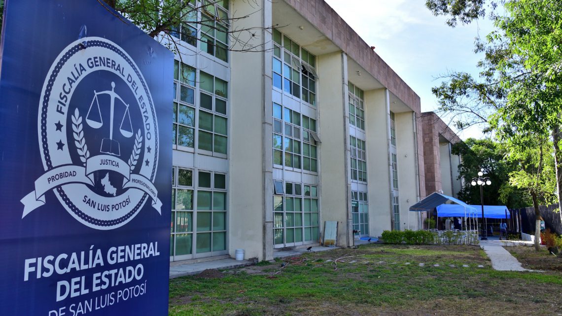 FISCALÍA ATIENDE A FAMILIARES DE MENOR NO LOCALIZADA EN LA CAPITAL POTOSINA FISCALÍA ATIENDE A FAMILIARES DE MENOR NO LOCALIZADA EN LA CAPITAL POTOSINA