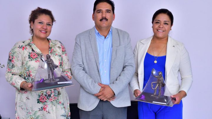 CEEAV ENTREGA RÉPLICA DE MEMORIAL DE VICTIMAS POR 14M A LA FISCALÍA GENERAL DE ESTADO