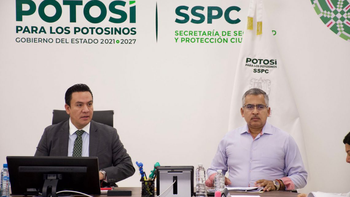 “EN ESTA ADMINISTRACIÓN NO HAY TREGUA PARA MALOS SERVIDORES PÚBLICOS”: FISCAL GENERAL DE SLP “EN ESTA ADMINISTRACIÓN NO HAY TREGUA PARA MALOS SERVIDORES PÚBLICOS”: FISCAL GENERAL DE SLP