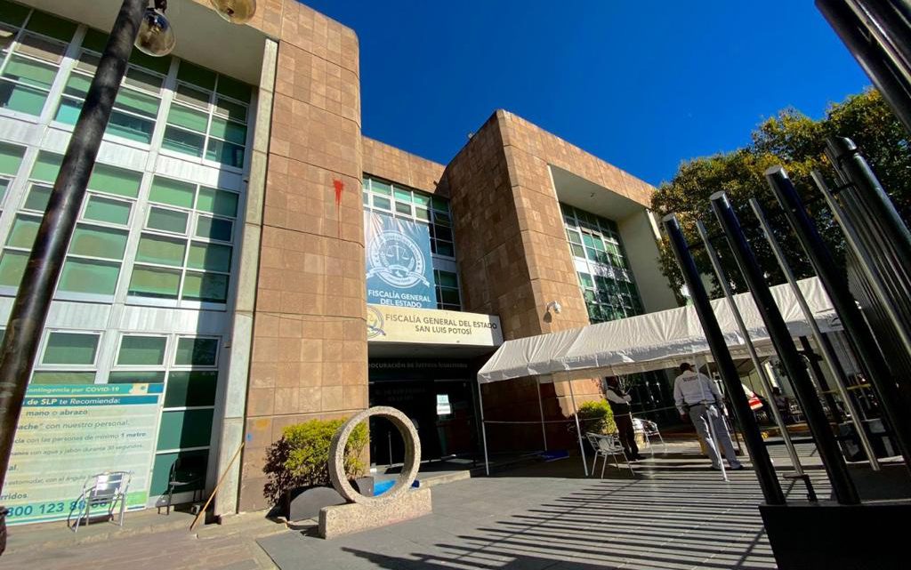 FGESLP ABRE CARPETA DE INVESTIGACIÓN POR DETONACIONES DE ARMA DE FUEGO EN EL MUNICIPIO DE EL NARANJO FGESLP ABRE CARPETA DE INVESTIGACIÓN POR DETONACIONES DE ARMA DE FUEGO EN EL MUNICIPIO DE EL NARANJO