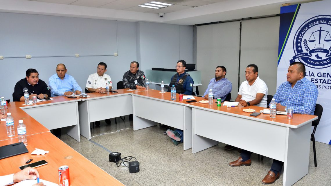 FISCALÍA COORDINA CON ÉXITO EL “OPERATIVO RASTREADOR” PARA COMBATIR ROBO DE AUTOS FISCALÍA COORDINA CON ÉXITO EL “OPERATIVO RASTREADOR” PARA COMBATIR ROBO DE AUTOS