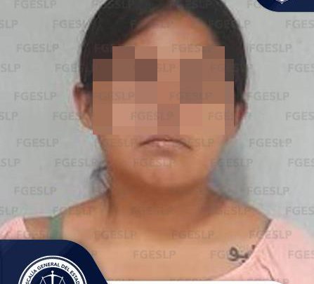 POR ROBO CALIFICADO, FGESLP APREHENDE A UNA MUJER