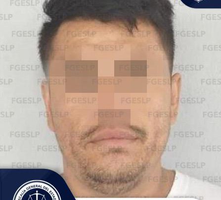 DETIENEN A INDICIADO DE ROBAR UN VEHÍCULO CON VIOLENCIA EN RIOVERDE