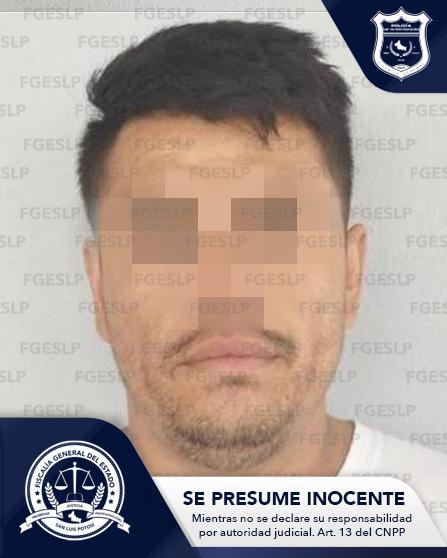DETIENEN A INDICIADO DE ROBAR UN VEHÍCULO CON VIOLENCIA EN RIOVERDE DETIENEN A INDICIADO DE ROBAR UN VEHÍCULO CON VIOLENCIA EN RIOVERDE