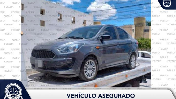 PDI POTOSINA ASEGURA DOS VEHÍCULOS CON REPORTE DE ROBO