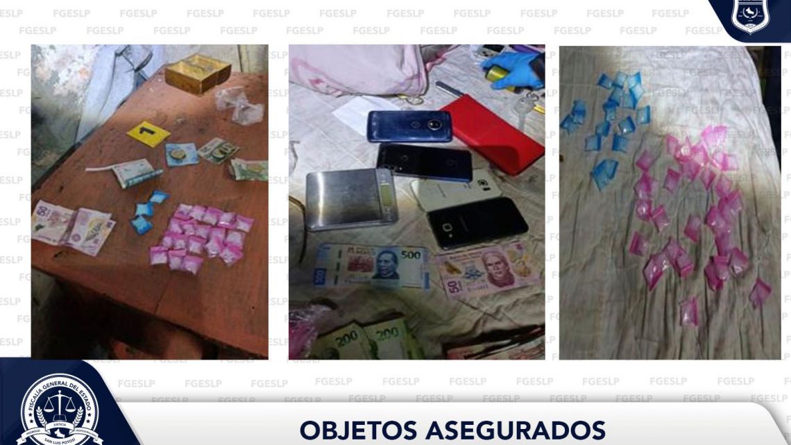 EN SGS POLICÍA INVESTIGADORA DETIENE A UNA MUJER Y ASEGURA DROGA EN UN CATEO EN SGS POLICÍA INVESTIGADORA DETIENE A UNA MUJER Y ASEGURA DROGA EN UN CATEO