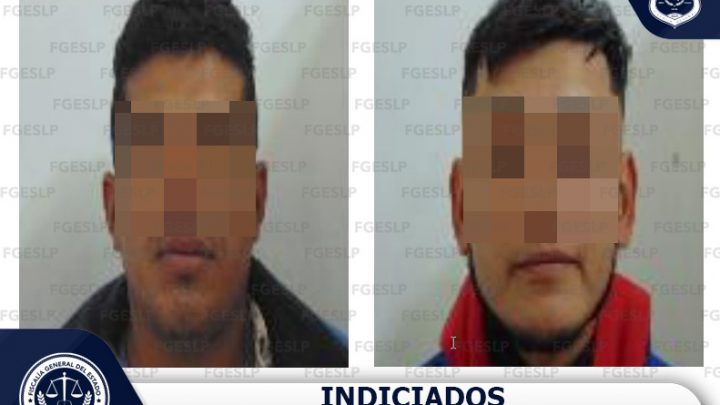 PDI DETIENE A DOS SUJETOS QUE HABRÍAN ROBADO UNA MOTOCICLETA