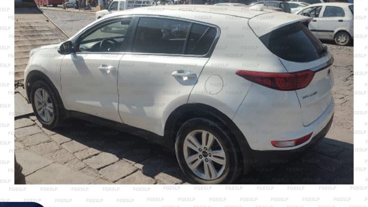 VEHÍCULO CON SERIE ALTERADA, ES ASEGURADO POR LA PDI EN LA CAPITAL POTOSINA