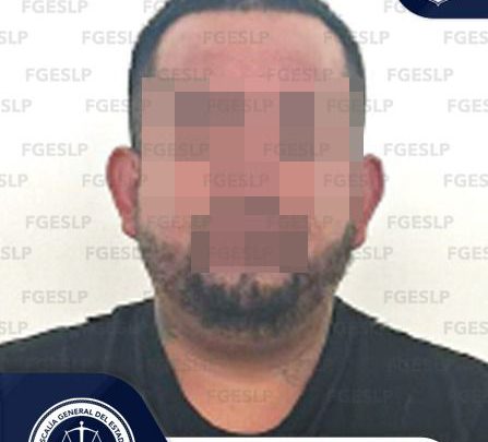 INVESTIGADORES DE LA FISCALÍA DETIENEN EN FLAGRANCIA A SUJETO EN POSESIÓN DE DROGA Y ARMAS DE FUEGO