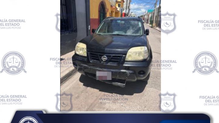 PDI POTOSINA ASEGURA UNA CAMIONETA CON PONCHALLANTAS Y DROGA EN RIOVERDE