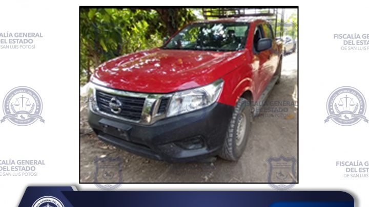 POLICÍA INVESTIGADORA RECUPERA CAMIONETA CON PLACAS Y NÚMERO DE SERIE APÓCRIFAS EN TAMPAMOLÓN