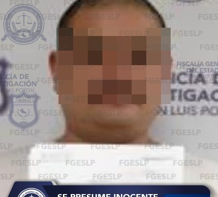 POLICÍA INVESTIGADORA RECUPERA EN LA CIUDAD DE SLP UNA CAMIONETA ROBADA