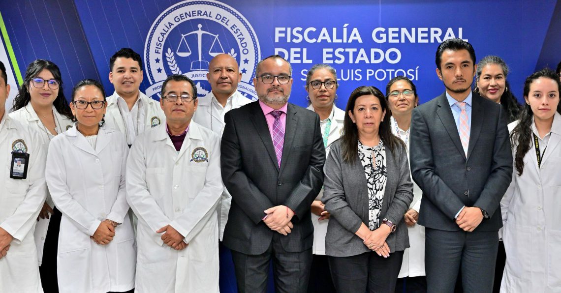VICEFISCALÍA CIENTÍFICA RECIBE ACREDITACIÓN DE ANAB: FGESLP VICEFISCALÍA CIENTÍFICA RECIBE ACREDITACIÓN DE ANAB: FGESLP