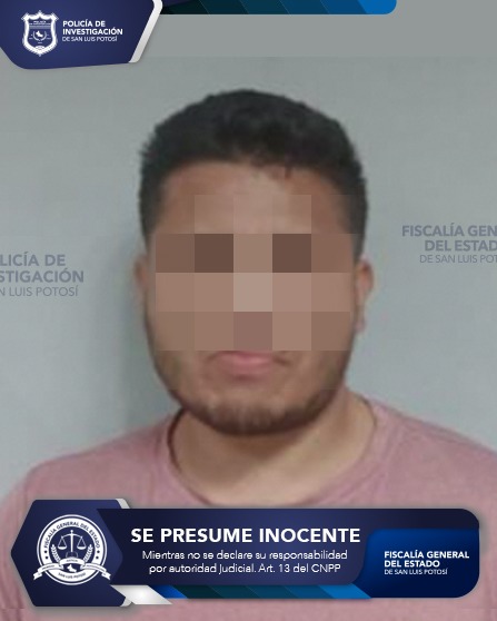 AGENTES DE FISCALÍA REALIZAN DETENCIÓN DE UN HOMBRE QUE PORTABA PRESUNTA DROGA EN LA CAPITAL POTOSINA AGENTES DE FISCALÍA REALIZAN DETENCIÓN DE UN HOMBRE QUE PORTABA PRESUNTA DROGA EN LA CAPITAL POTOSINA