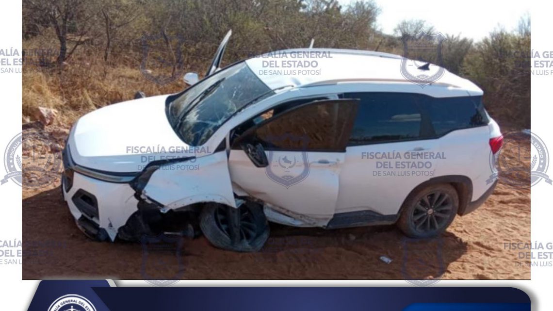 FISCALÍA POTOSINA ASEGURA VEHÍCULO ABANDONADO EN CARRETERA DE VILLA DE RAMOS