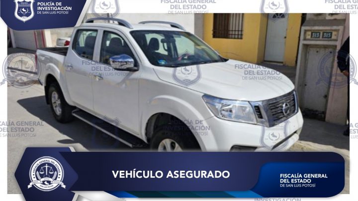 POLICÍA DE INVESTIGACIÓN ASEGURA UNA CAMIONETA CON REPORTE DE ROBO