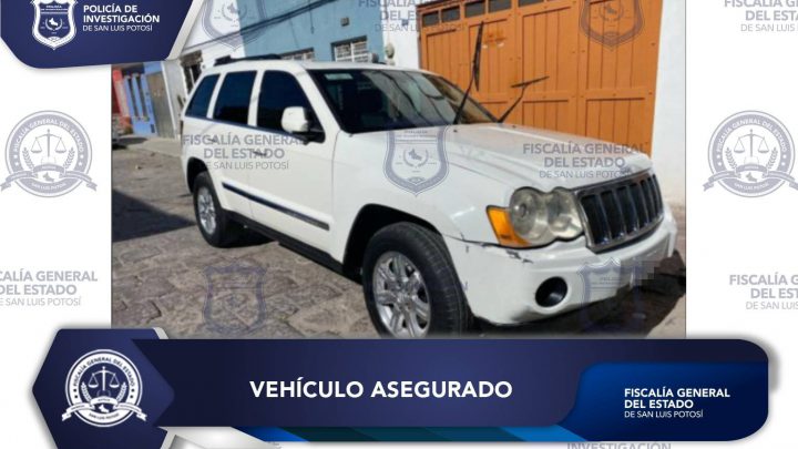 PDI ASEGURA UN VEHÍCULO POR CONTAR CON PLACAS SOBREPUESTAS EN SLP