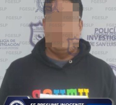 PDI DE FISCALÍA DETIENE A CONDUCTOR DE VEHÍCULO CON REPORTE DE ROBO EN SLP